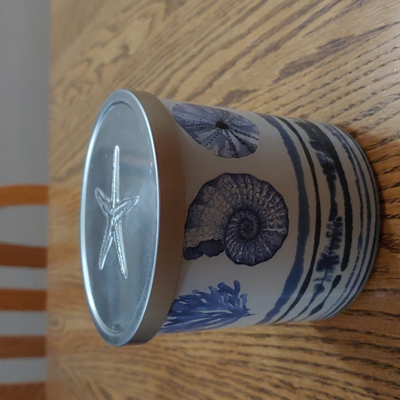 Sun and Sea Candle - Picture 1 of 3